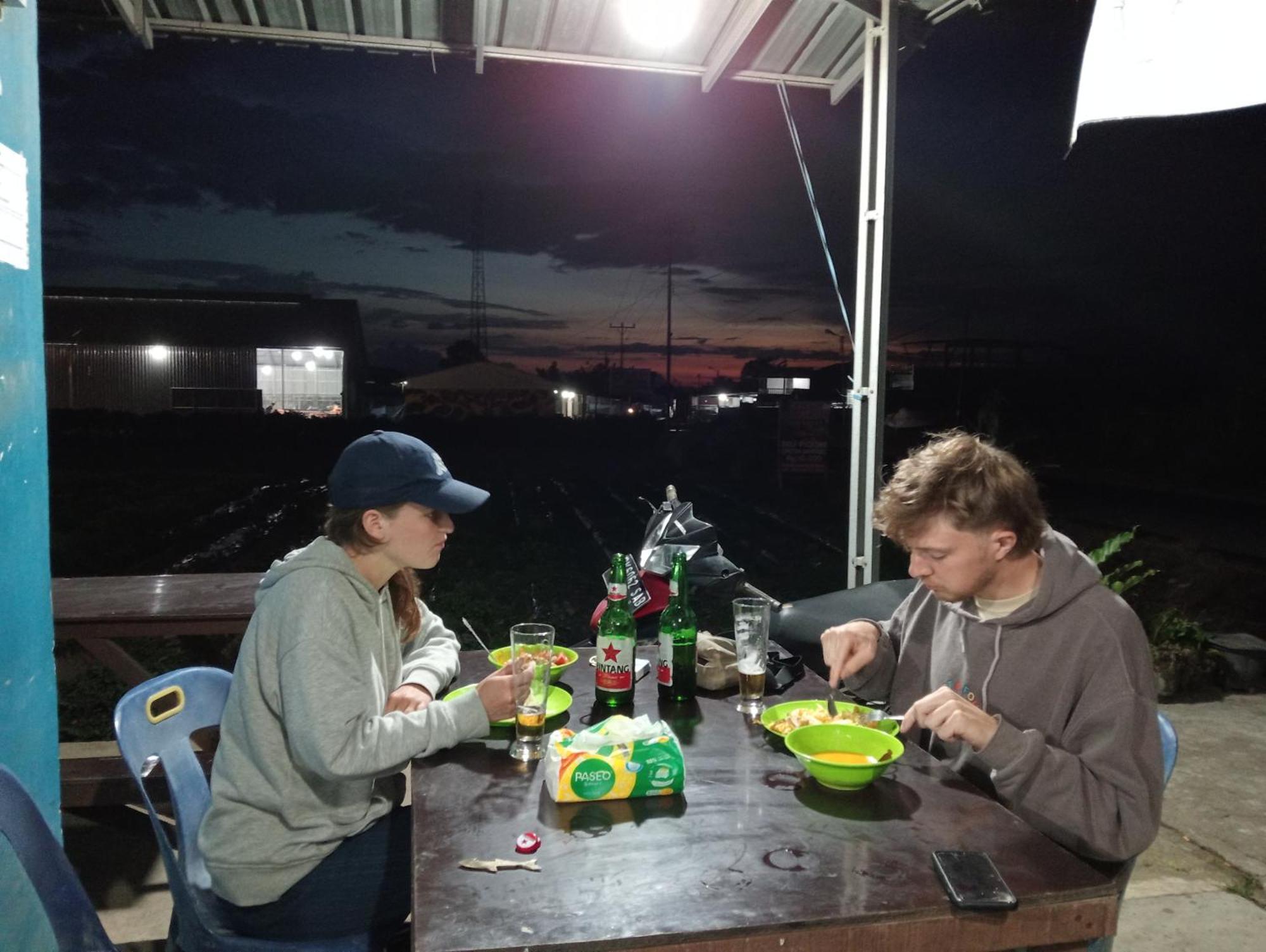 Vulkaan Homestay 베라스타기 외부 사진